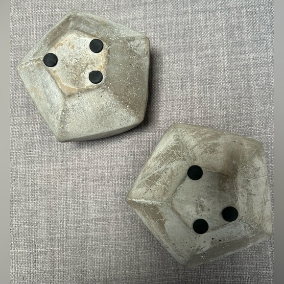 2-pcs Concrete Isohedron Planter/Pot/Votive/Spice Holder Handmade MCM #0920247 - Picture 6 of 10